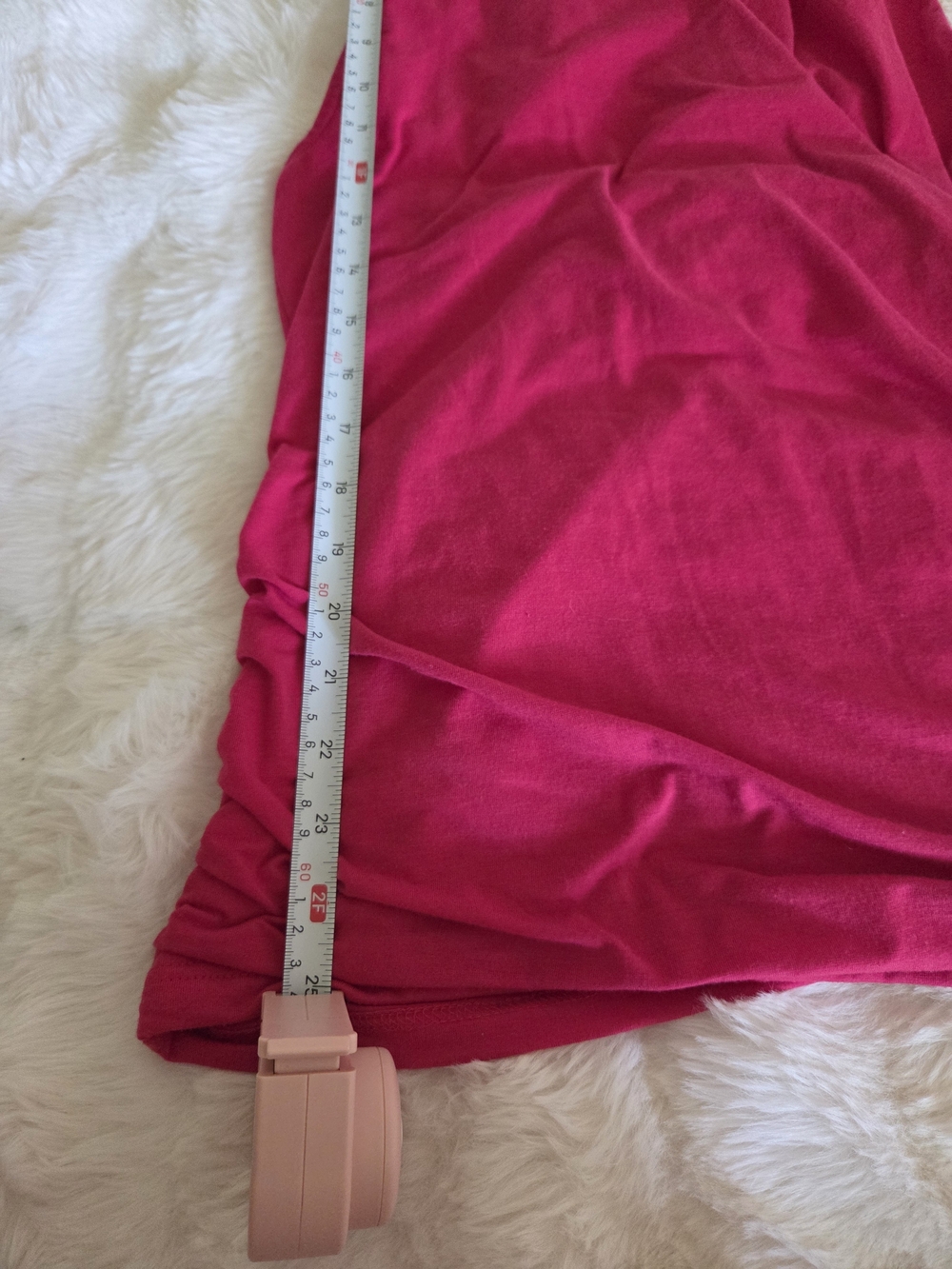 VENUS Magenta Sleeveless Surplice Camisole - Picture 6 of 7